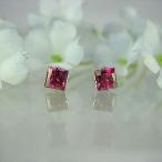 MARE チタンピアス SWAROVSKI RED 4mm×4mm ma074