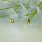 MARE(マーレ) SWAROVSKI Fancy Champagne 4×4mm ピアス mt103