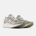 new balance  Fresh Foam ARISHI v4 TIRALUX  NB WARIS TM4 D  ニューバランス フレッシュフォーム アリシ TM4 グレー D標準 ランニングシューズ レディス