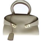 FERRAGAMO フェラガモ ハグ 2WAY ハンドバッグ ショルダーバッグ ベージュ ゴールド金具 レザー