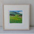 石山 毬緒（イシヤママリオ）「花の咲く丘（B）白馬の村」 版画  額縁外寸31.8x31.8ｘ2.0cm  内寸30.0x30.0cm 30角　絵15.0x15.0cm[m-699]