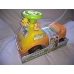 電子おもちゃ Light n' Sound Disney Winnie the Pooh Activity Ride On - Gears by Kiddieland Toys