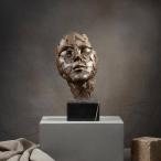 .. лицо скульптура произведение искусства .. скульптура стол оборудование орнамент настоящее время изобразительное искусство гравюра изображение металлические изделия bronze украшение искусство украшение современный интерьер Mini maru оборудование орнамент фотография фотосъемка реквизит Studio . кабинет . применение 