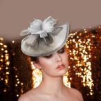 魅惑的な帽子の女性ケンタッキーダービーカ