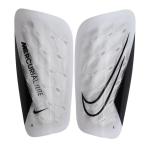 ナイキ(NIKE)(メンズ、レディース)サッカー シンガード マーキュリアル ライト FA22 DN3611-100