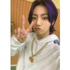 ショッピングbts butter 中古キャラカード [単品] ジョングク(BTS/防弾少年団) フォトカード 「Butter」 リリース記念グッズ カーディガ