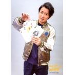  б/у life photograph ( Johnny's ) гроза / Oono Satoshi / колени сверху * костюм чёрный * белый * фиолетовый * обе рука карты *. открыть * фон серый /[ARASHI L