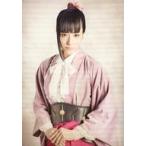 中古生写真(女性) 小瀬田麻由(菖蒲)/上半身・両手腹・背景ベージュ・キャラクタ