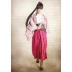 小瀬田麻由のグラビア画像 中古生写真(女性) 小瀬田麻由(菖蒲)/全身・両手腹・背景ベージュ・キャラクター