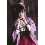 中古生写真(女性) 小瀬田麻由(菖蒲)/上半身・両手曲げ・鎖・背景黒・キャラクタ