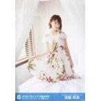中古生写真(AKB48・SKE48) 宮脇咲良/全身・座り・衣装白・右手スカートの裾掴む・左手下・体正面/AKB48 4