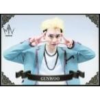 中古コレクションカード(男性) MYNAME/コヌ(GUN WOO)/横型・衣装白緑・両手ピース/MYNAME 公式トレーディングカード