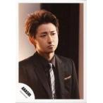 中古生写真(ジャニーズ) 嵐/大野智/バストアップ・衣装黒・ネクタイ銀グレー・目線右/公式生写真