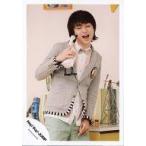 中古生写真(ジャニーズ) Hey! Say! JUMP/伊野尾慧/膝上・衣装グレー白・右手小物・口開け/公式生写真