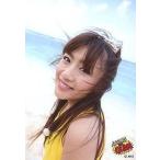 中古生写真(AKB48・SKE48) 高橋みなみ/バストアップ・衣装黄色・背景海/DVD「週刊AKB 豪華版AKB48 in GUAM」特典
