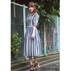 中古生写真(女性) 仁藤萌乃/全身・衣装青・白・左向き