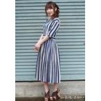 中古生写真(女性) 仁藤萌乃/全身・衣装青・白・左向き