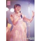 中古生写真(AKB48・SKE48) 湯本亜美/ライブフォト・膝
