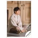 中古生写真(ジャニーズ) Hey! Say! JUMP/薮宏太/全身・衣装白・座り・あぐら・右向き/DVDシングル「愛だ