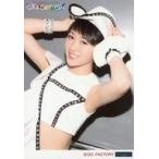 中古生写真(ハロプロ) モーニング娘。’15/工藤遥/上半身・衣装白・両手帽子・左向き・笑顔・背景グレー/「モーニング娘。’15 コ