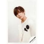 ショッピングhey!say!jump 中古生写真(ジャニーズ) Hey! Say! JUMP/山田涼介/上半身・衣装白・両手下・左向き・首傾げ・背景白/シン