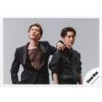 中古生写真(ジャニーズ) Snow Man/向井康二・渡辺翔太/横型・上半身/シングル「タペストリー / W」MV＆ジャケ写オフショット