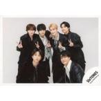 中古生写真(STARTO) SixTONES/集合(6人)/横型・膝上/「MILESixTONES」グッズオフショット/公式生写真