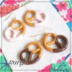 Yahoo! Yahoo!ショッピング(ヤフー ショッピング)gargle/ガーグル チョコがけpretzel ピアスおかしのプレッツェルモチーフのピアスメール便可能 お菓子 大きい ハロウィン モチーフ アクセサリー