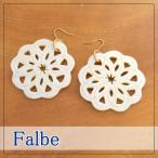 Yahoo! Yahoo!ショッピング(ヤフー ショッピング)在庫処分 Farbe ファルベ ルチカ Luccica / シェルすかし・花 ピアス シェル 貝 白 ホワイト 大きい 夏 モチーフ 人気 かわいい 大人 プレゼント 0728dwn