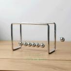 ニュートンのゆりかごバランスボール、金属フレームと7つのボール、スイング時間30秒株式会社錦心理学に適した興味深い教育ツール、オフィス家具の装飾