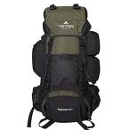 Teton Sports Oasis 1100 2 Liter Hydration バックパック; Day Pack ハイキング, ランニング, サイ