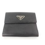 PRADA プラダ M523 ネロ サフィアーノ レザー プラダ 二つ折り財布 ブラック/黒