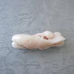  розовый .. обыкновенный карп. резьба по дереву. obidome / подвеска двоякое применение /[ драгоценнный камень san .]