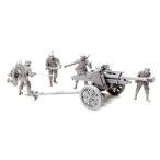 1/35　WW.II　ドイツ軍　10.5cm榴弾砲leFH18　プラモデル　送料無料