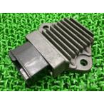 CB400SF регулятор Honda оригинальный б/у мотоцикл детали NC31 5 булавка регулятор ректификатор - функциональный без проблем техосмотр "shaken" Genuine gL