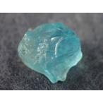 ブルーグリーンアパタイト(Blue Green Apatite）原石 Itrongay, Betroka, Tulear, Madagascar 産　寸法　：　７．８X６．６X４．９ｍｍ/２．１５ｃｔｓ