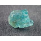 ブルーグリーンアパタイト(Blue Green Apatite）原石 Itrongay, Betroka, Tulear, Madagascar 産　寸法　：　１０．７X６．５X６．３ｍｍ/３．４０ｃｔｓ