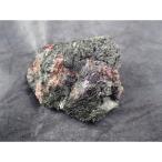エクロジャイト（榴輝岩）　Ahem,Norway 産　寸法　：　32.6X27.0X16.1mm/15g