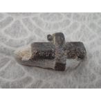 十字石(Staurolite) Pestsovye Keivy, Kola peninsula, Russia 産　寸法  :  37.7X19.8X14.2mm/11g