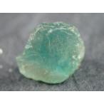 ブルーグリーンアパタイト(Blue Green Apatite）原石 Itrongay, Betroka, Tulear, Madagascar 産　寸法　： 11.2X10.2X5.8mm/1g