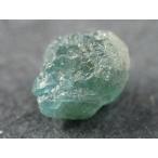 ブルーグリーンアパタイト(Blue Green Apatite）原石 Itrongay, Betroka, Tulear, Madagascar 産　寸法　：　11.9X11.0X9.6mm/2g