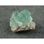 最高品質ホタル石(Fluorite) Diana Maria Mine, Rogerley, Quarry, Durham, England 産　寸法　：　9.6X8.7X7.0mm/0.6g