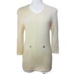 シャネル CHANEL ニット シルクカシミヤ プルオーバー 7分袖 ロゴプレート Vネック イエロー ■IBO88 /X レディース