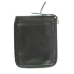 ショッピングMIUMIU ミュウミュウ miumiu 二つ折り財布 ウォレット ラウンドファスナー 小銭入れあり レザー ロゴ 型押し 黒 ブラック ■GY11 レディース