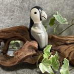 アンニュイな雰囲気をかもしだすペンギンの木製人形 バリ雑貨 人形 アジアン雑貨 木彫り