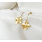 Yahoo! Yahoo!ショッピング(ヤフー ショッピング)チェーンピアス 花モチーフチャーム 揺れるピアス