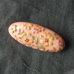 陶器のブローチ【ノースポール / コーラル】 益子焼 焼きもの 花柄 花模様 手描き ピンク ナチュラル ギフト わかさま陶芸