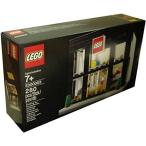 3300003 LEGO Brand Retail Store by LEGO