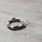 Yahoo! Yahoo!ショッピング(ヤフー ショッピング)シルバーツイストフープピアス 2.5mm幅 鏡面｜WKS TWIST HOOP PIERCED EARRING 2.5 sv mirror｜FA-130