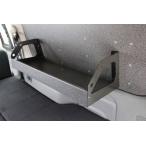 OGUshow オグショー ESヘルメットトレー カラー：黒石目調 200系ハイエース、NV350キャラバン ESウィンドパネルナット有り装着車 トランポ用品